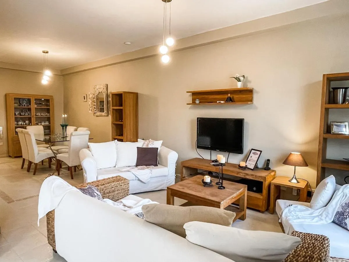 Charming 2Br Apartment With Large Terrace And Valley Views St Julians San Ġiljan