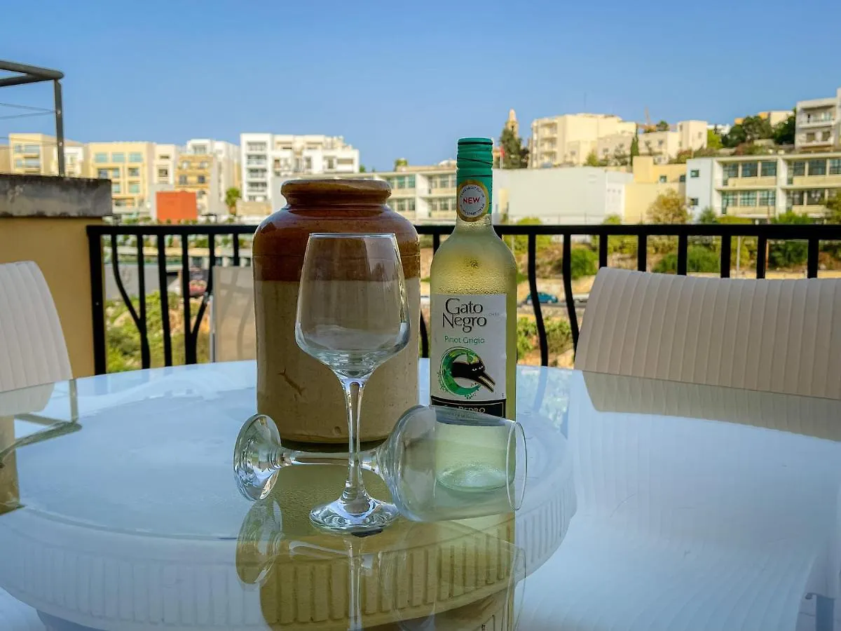 Charming 2Br Apartment With Large Terrace And Valley Views St Julians Saint Julian's